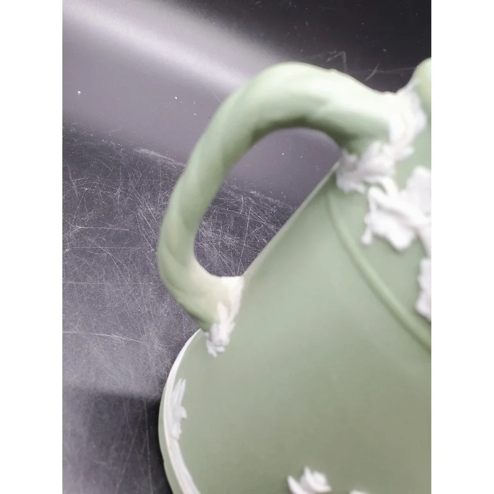 Antique Wedgwood Jasperware Green Pitcher w Handle England 1936 4.5